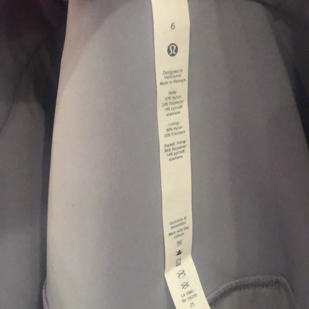 Lululemon Jacket - Picture 4 of 6